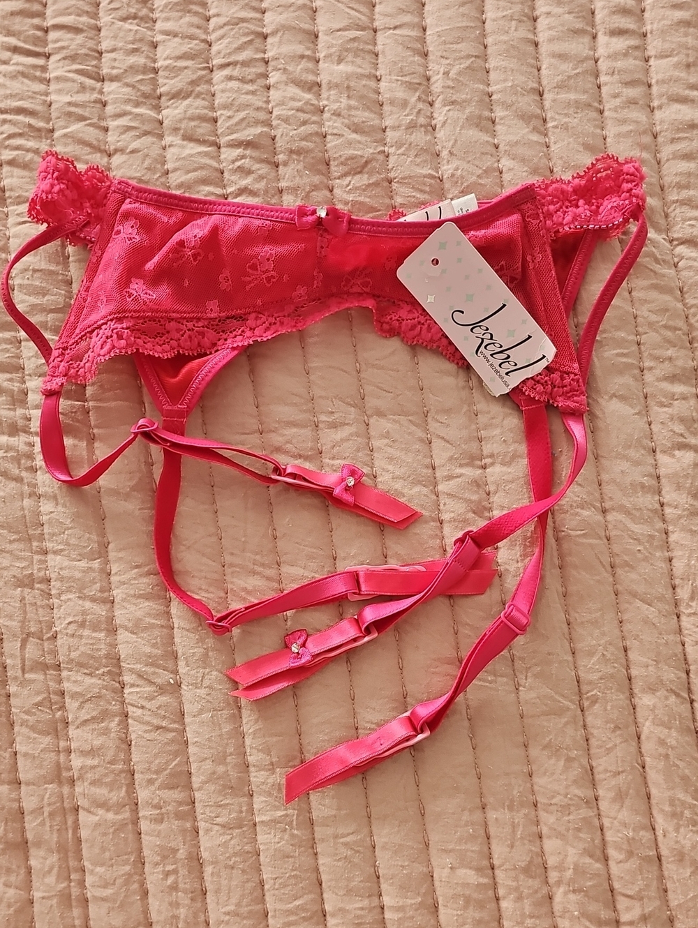 NWT Jezebel Hot Pink Lace Garter with Bow  Sz Small